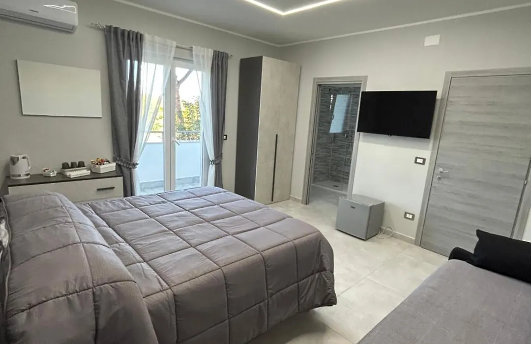 Skycity 2 B&B-1